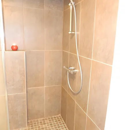Pinot Apartamento *